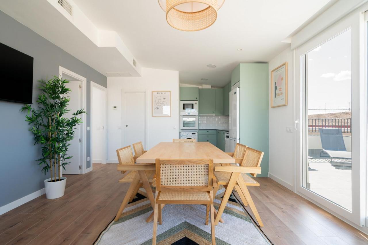 Atico Reformado En Madrid Rio Alquiler Temporal Apartment Ngoại thất bức ảnh