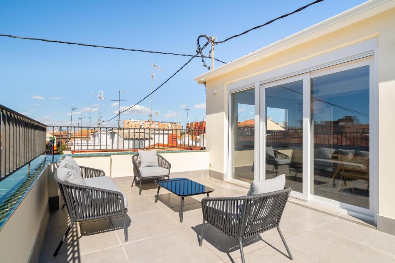 Atico Reformado En Madrid Rio Alquiler Temporal Apartment Ngoại thất bức ảnh